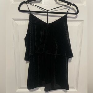 🌟4/$13🌟 Ro & De Black Velvet Cami Top